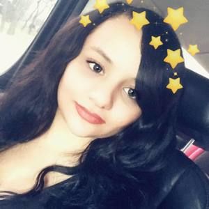 Meet your Posher, Briana